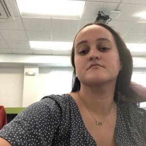 Meet your Posher, Lau